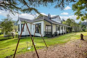 21 Noakes Hill Road, Puhoi