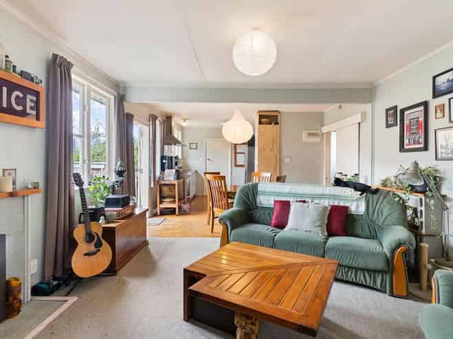 9 Mavis Place, Beach Haven