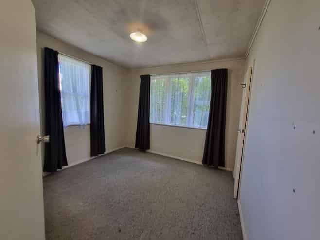 9 Mavis Place, Beach Haven