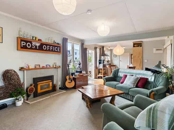 9 Mavis Place, Beach Haven