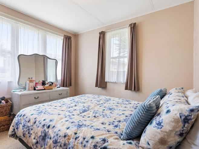 9 Mavis Place, Beach Haven