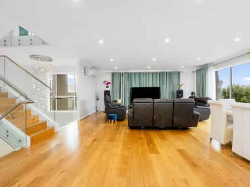 25 Pupuke Road, Birkenhead