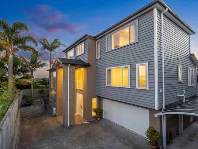 25 Pupuke Road, Birkenhead