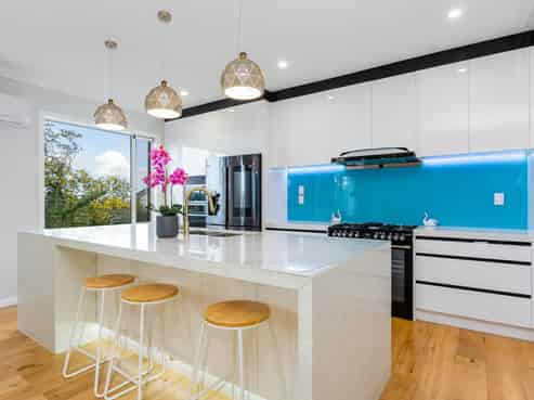 25 Pupuke Road, Birkenhead