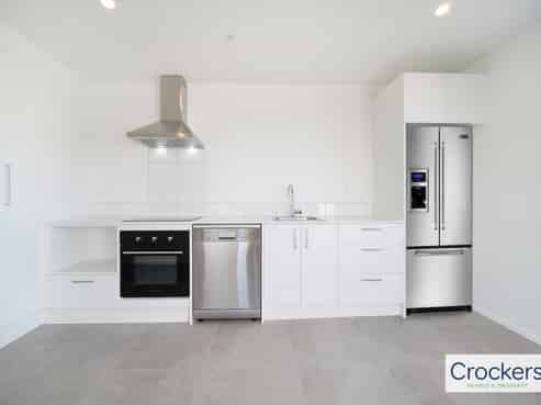 Multi Unit/3 Rauemi Way, Te Atatu South
