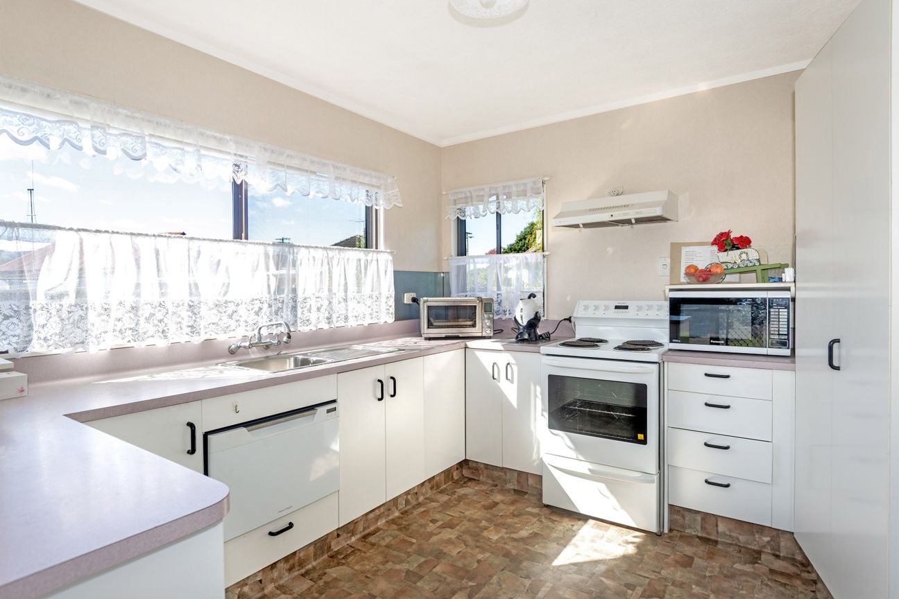 An appealing and affordable townhouse - Widok 5