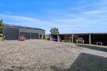 402 Hursthouse Road, Inglewood