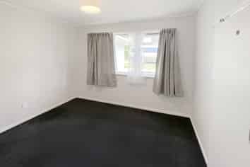 20 Thornlow Street, Glendene