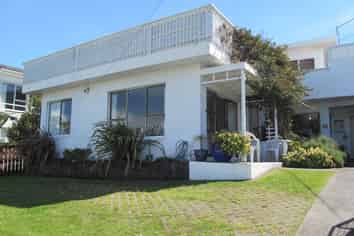 13a Kiteroa Terrace, Rothesay Bay