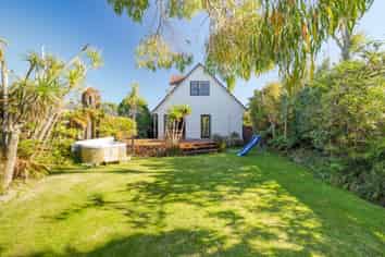 113 Rocking Horse Road, Southshore