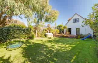 113 Rocking Horse Road, Southshore