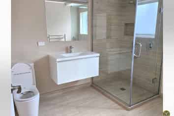 12B Mawson Avenue, Torbay