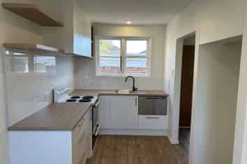 21 Bateman Avenue, Bryndwr