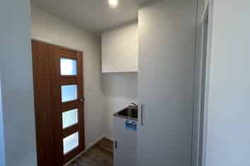 21 Bateman Avenue, Bryndwr
