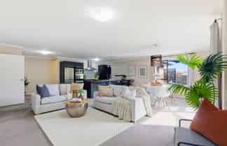 21 Bathurst Crescent, Pyes Pa