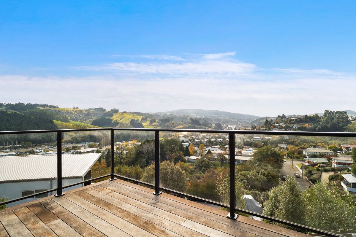 Low Maintenance, Modern Living with Sun & Views - Ansicht 4