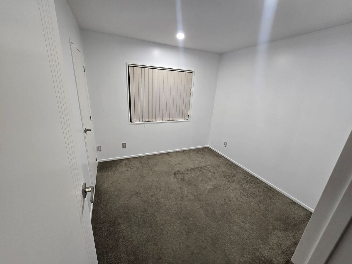 Charming 2 BedRoom Flat with Garden! - Ansicht 5