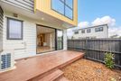 3/21 Peachgrove Road, Te Atatu Peninsula, Waitakere City, Auckland