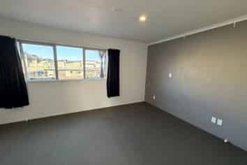 4/60 Parton Road, Papamoa