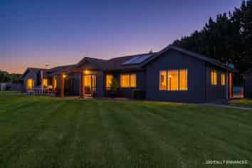 16 Urenui Beach Road, Urenui