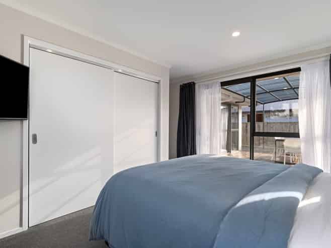 11 Rayner Lane, MARTON