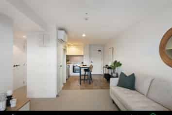 Auckland - Address withheld