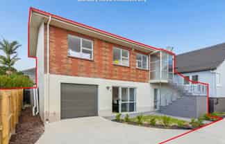 2/4029 Great North Road, Glen Eden