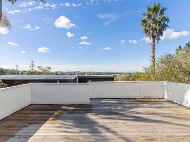 1/291 Glenfield Road, Glenfield