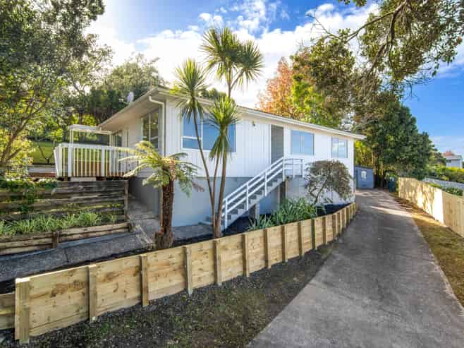 12 Glenbervie Crescent, Massey