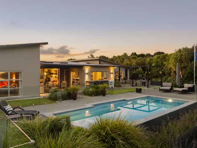 78 Bright Road, Waiuku