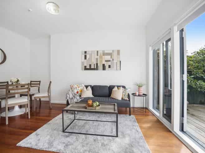 9 Oakley Avenue, Waterview