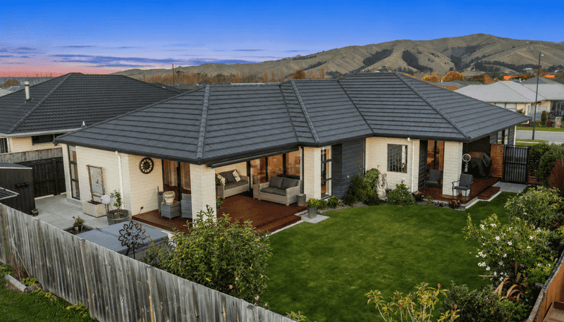 13 Easthaven Place, Redwoodtown