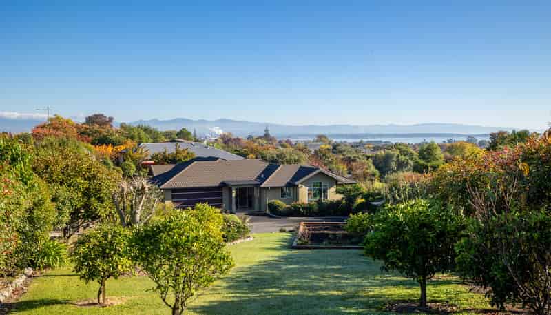 9 Highfield Grove, Richmond