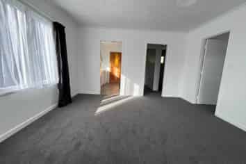 44 Hammond Avenue, Hatfields Beach