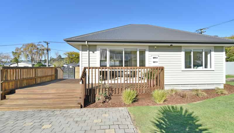 412 Port Hills Road, Hillsborough