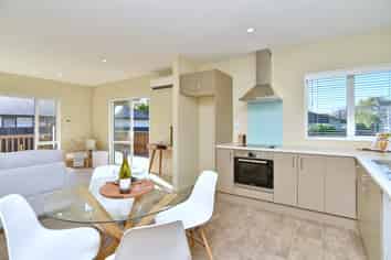 412 Port Hills Road, Hillsborough
