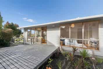 2 Ensign Place, Hillcrest