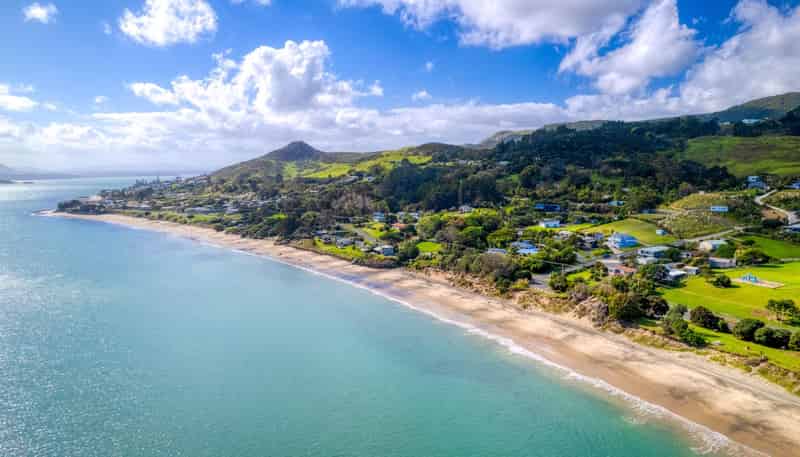 10 Waianga Place, Omapere