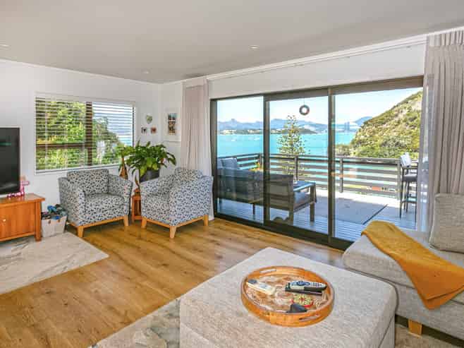 2385 Wyuna Bay Road, Coromandel