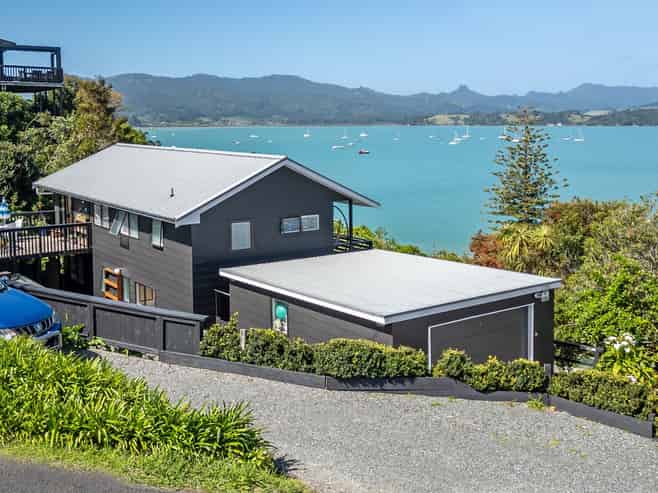 2385 Wyuna Bay Road, Coromandel