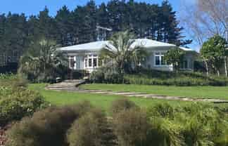 36 Tram Valley Road, Swanson
