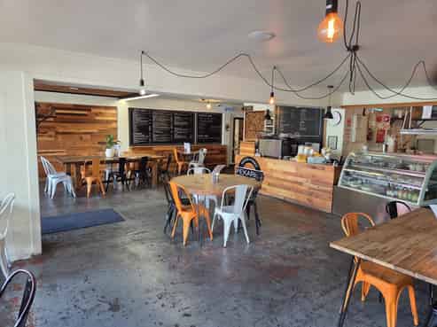 Suburban Italian Pizzeria & Cafe