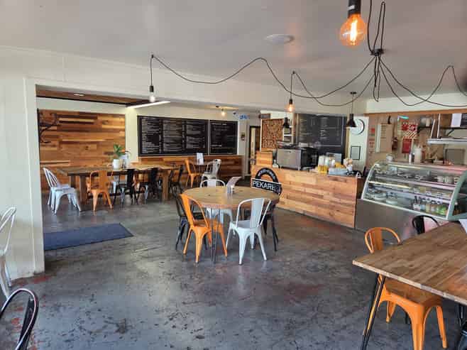 Suburban Italian Pizzeria & Cafe