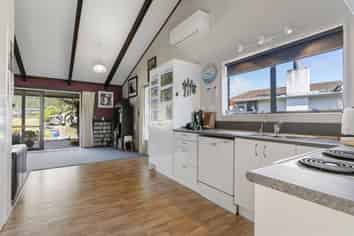 106 Lorraine Place , Whangamata