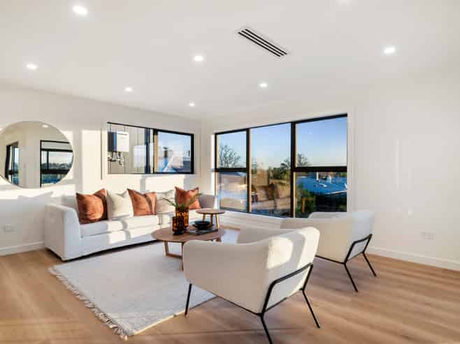 16C Egremont Street, Belmont