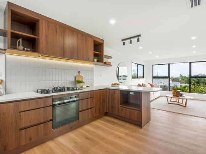 16C Egremont Street, Belmont