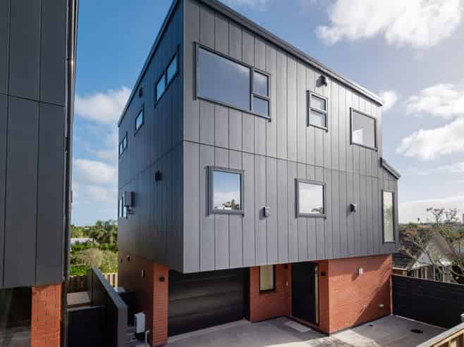 16C Egremont Street, Belmont