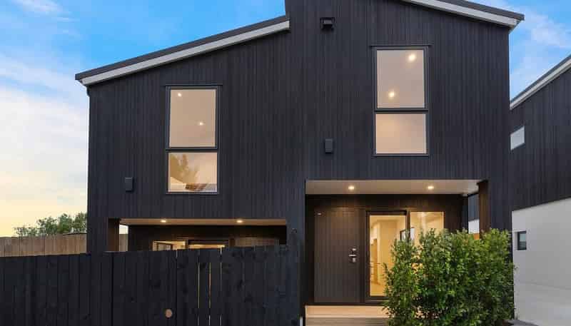 72B Weatherly Road, Torbay
