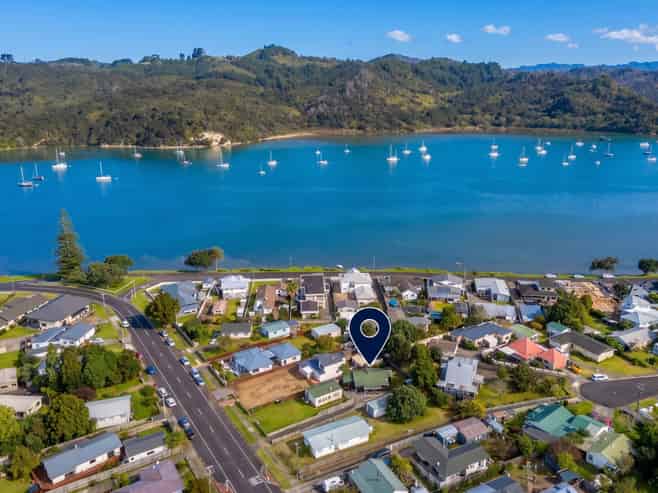 8a South Highway, Whitianga