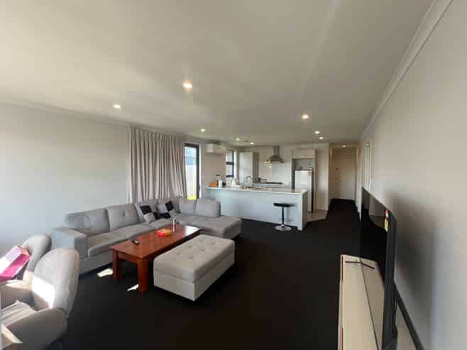 20 Rocky Road, Huntington